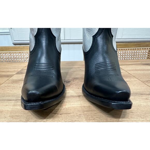 Ariat Women's Starlight X Toe Western Boot Silver Black Leather Sz 9 NWOB Cowboy - Picture 8 of 16